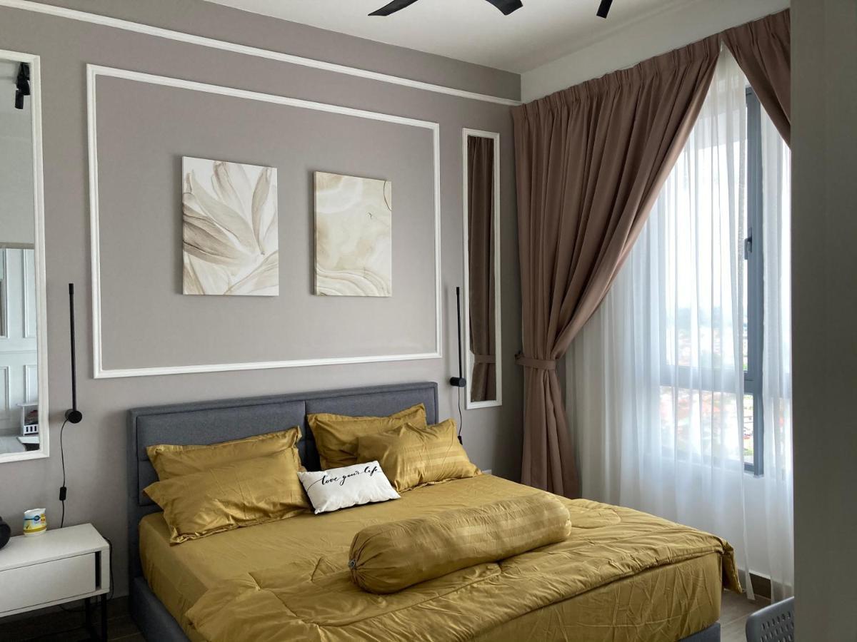 Free Netflix! Zas Suite At Troika Residence, Kb Kota Bharu Bagian luar foto